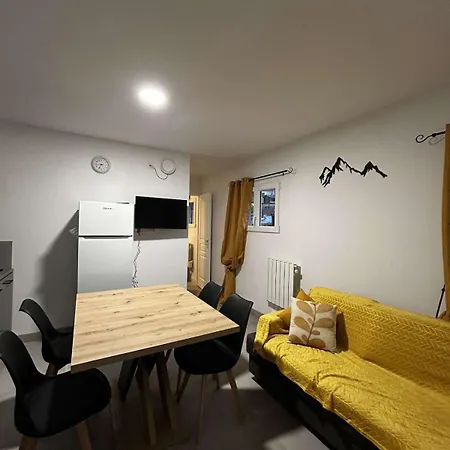 Апартаменты Appt 4 Personnes Confort Randonnee Velo Visite Nature 2 *