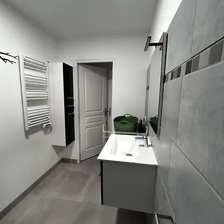 Апартаменты Appt 4 Personnes Confort Randonnee Velo Visite Nature 2 *